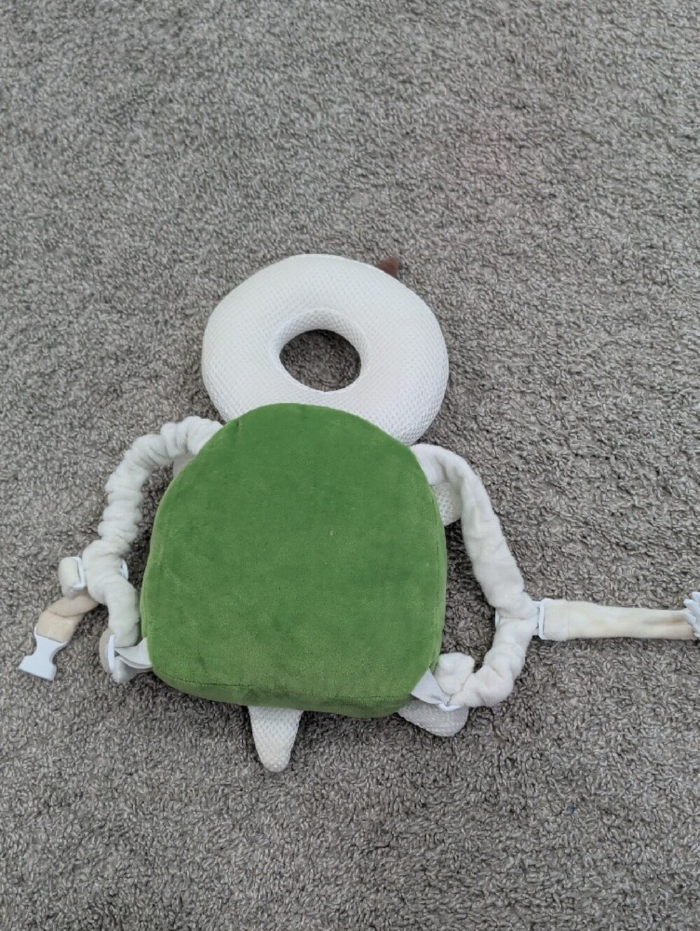 Baby Turtle Head Protection Backpack - Picture 2 of 2